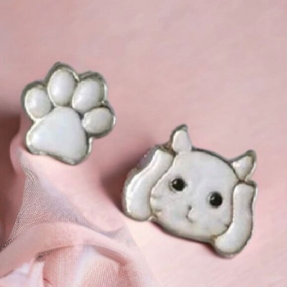 Cat and Paw Stud Earrings - Picture 4 of 4